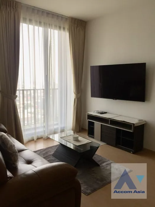  2 Bedrooms  Condominium For Rent in Sukhumvit, Bangkok  near BTS Ekkamai (AA37044)