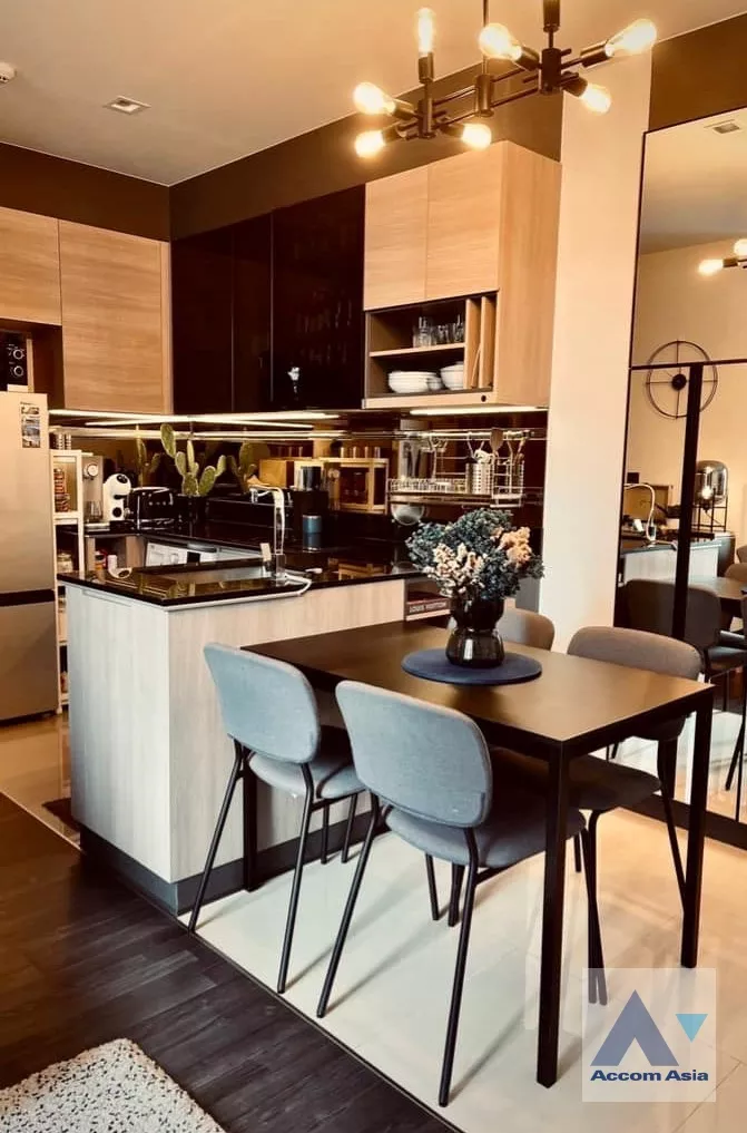  1  2 br Condominium For Sale in Ratchadaphisek ,Bangkok MRT Phetchaburi at The Line Asoke Ratchada  AA37053