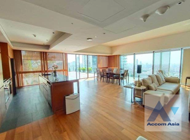 Huge Terrace, Penthouse |  2 Bedrooms  Condominium For Rent in Ploenchit, Bangkok  near BTS Ratchadamri (AA37058)