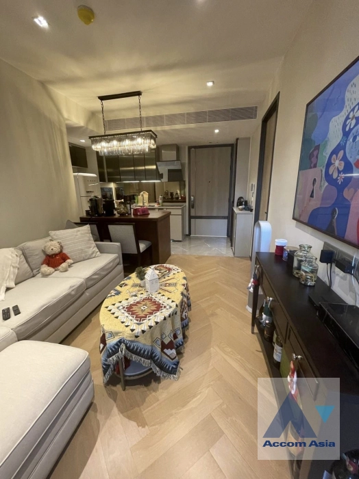  2 Bedrooms  Condominium For Rent & Sale in Sukhumvit, Bangkok  near BTS Ekkamai (AA37063)