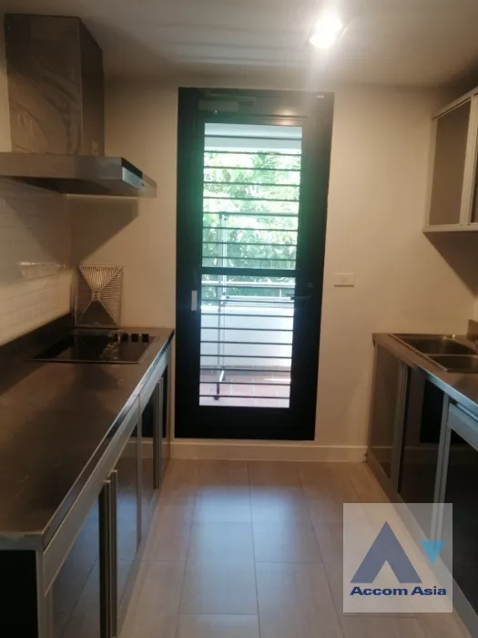 Big Balcony |  2 Bedrooms  Apartment For Rent in Sukhumvit, Bangkok  near BTS Asok - MRT Sukhumvit (AA37085)