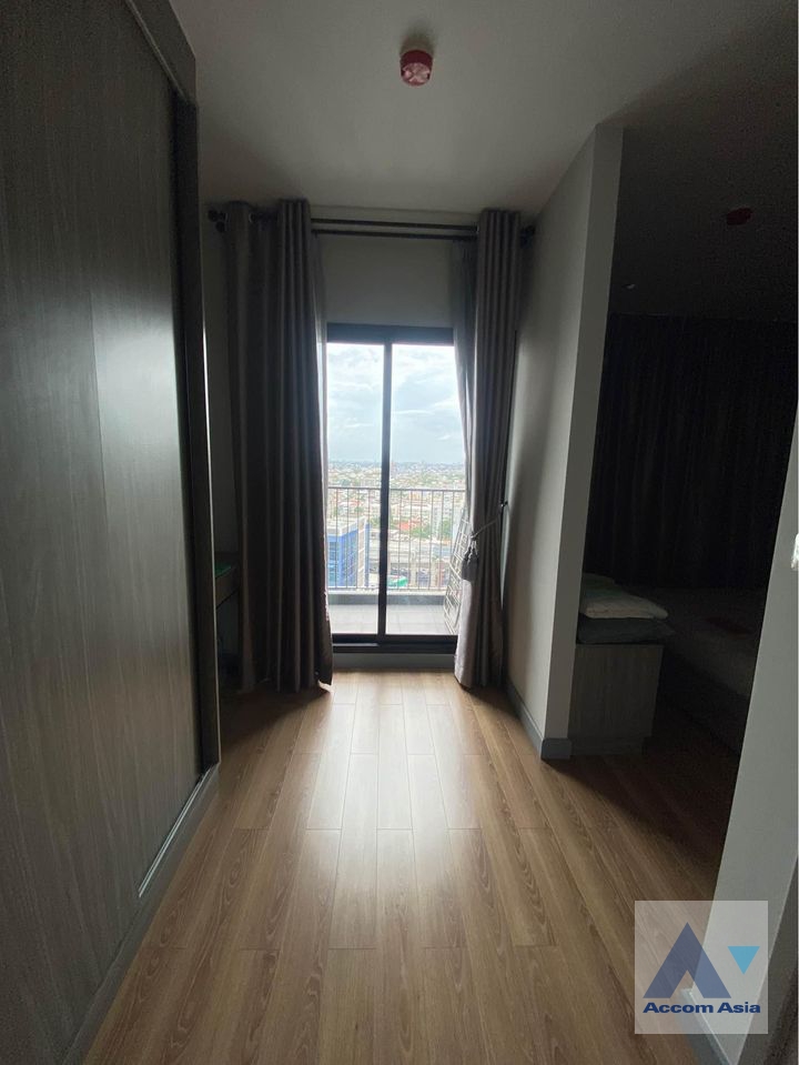 6  1 br Condominium For Sale in Lat Phrao ,Bangkok MRT Lat Phrao at Chapter One Midtown AA37120