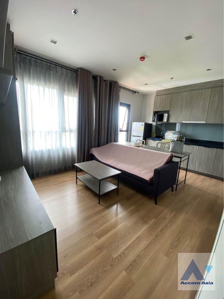  2  1 br Condominium For Sale in Lat Phrao ,Bangkok MRT Lat Phrao at Chapter One Midtown AA37120