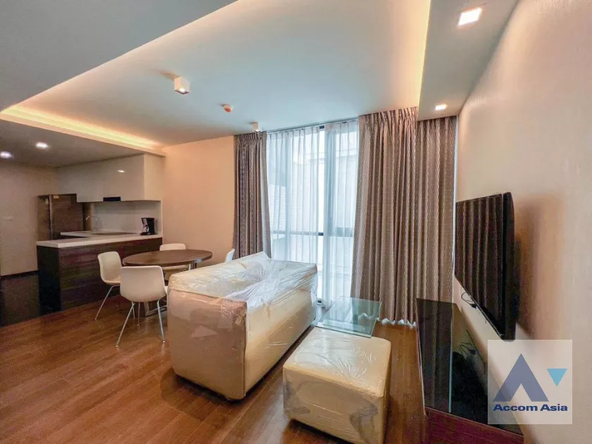  1  2 br Condominium For Sale in Ratchadapisek ,Bangkok MRT Phetchaburi at The Remarkable Soonvijai Soi 2 AA37130