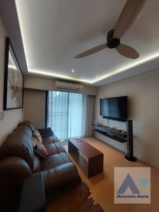  1 Bedroom  Condominium For Rent & Sale in Sukhumvit, Bangkok  near BTS Thong Lo (AA37158)