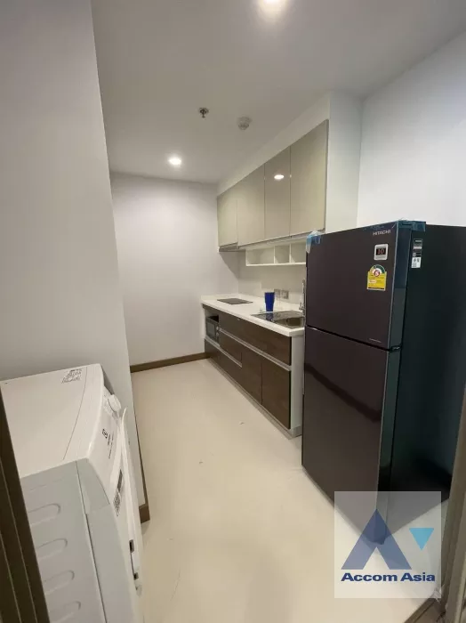  2 Bedrooms  Condominium For Rent in Sukhumvit, Bangkok  near BTS Phrom Phong (AA37175)