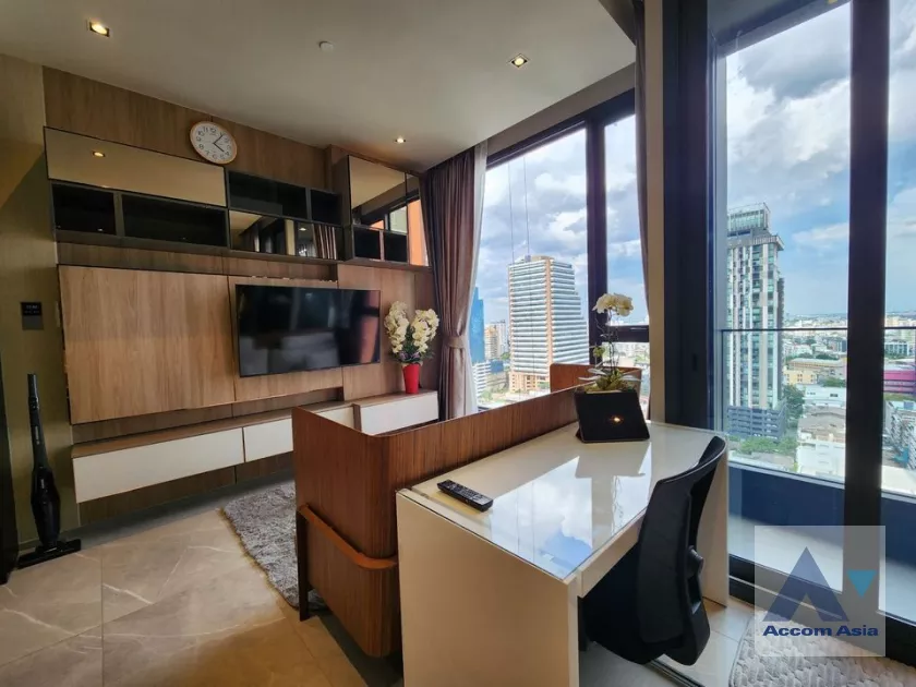  1 Bedroom  Condominium For Rent in Sukhumvit, Bangkok  near BTS Thong Lo - BTS Ekkamai (AA37198)