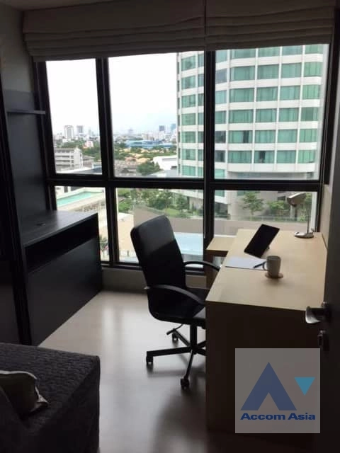  2 Bedrooms  Condominium For Rent in Sukhumvit, Bangkok  near BTS Phra khanong (AA37204)