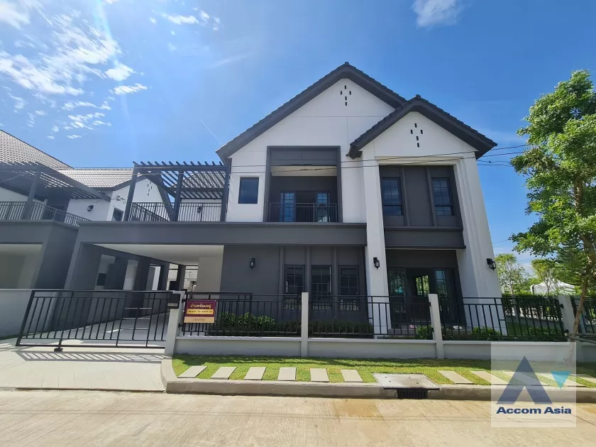 The  Centro Bangna KM.7 House  4 Bedroom for Sale   in  