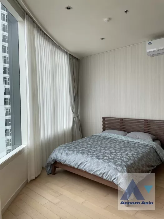  2 Bedrooms  Condominium For Rent in Sukhumvit, Bangkok  near BTS Thong Lo (AA37224)