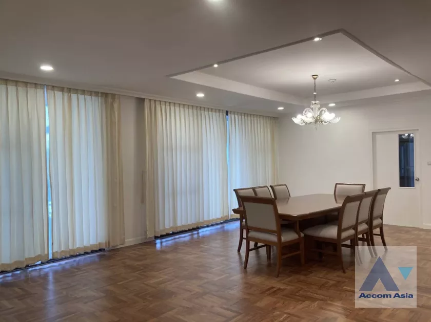 4  3 br Apartment For Rent in Sukhumvit ,Bangkok BTS Asok - MRT Sukhumvit at Spacious space with a cozy AA37229