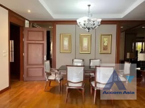  2 Bedrooms  Condominium For Rent in Sukhumvit, Bangkok  near BTS Phrom Phong (AA37256)