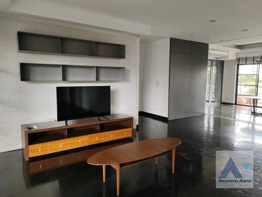  3 Bedrooms  Condominium For Rent in Sukhumvit, Bangkok  near BTS Thong Lo (AA37274)