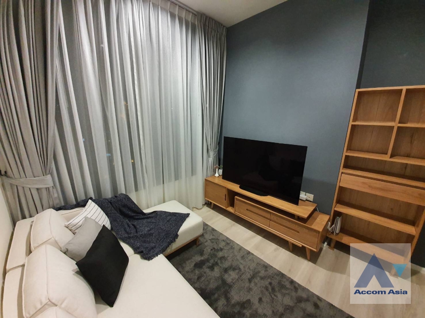  2 Bedrooms  Condominium For Rent & Sale in Sukhumvit, Bangkok  near BTS Asok - MRT Sukhumvit (AA37281)