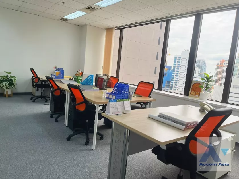  2  Building For Rent in Silom ,Bangkok  at Ramaland Building AA37341