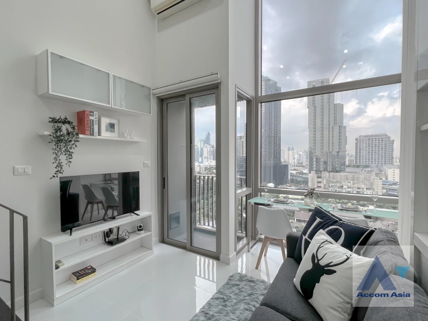 Duplex Condo, Pet friendly |  1 Bedroom  Condominium For Rent in Sukhumvit, Bangkok  near BTS Thong Lo (AA37436)