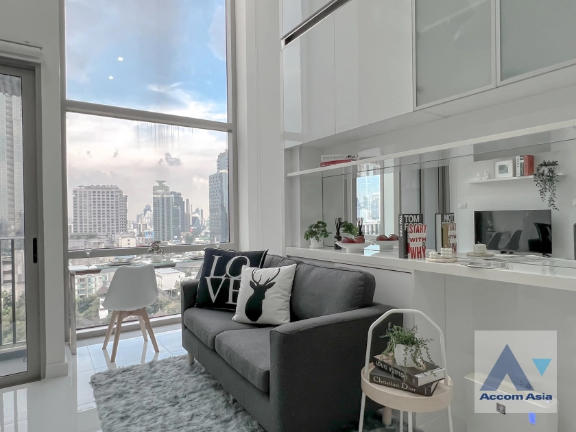 Duplex Condo, Pet friendly |  1 Bedroom  Condominium For Rent in Sukhumvit, Bangkok  near BTS Thong Lo (AA37436)