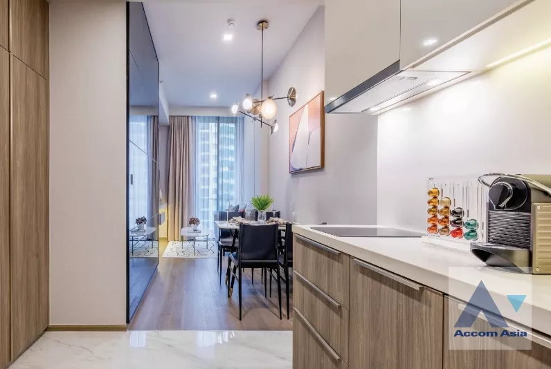  1 Bedroom  Condominium For Sale in Sukhumvit, Bangkok  near BTS Asok - MRT Sukhumvit (AA37451)