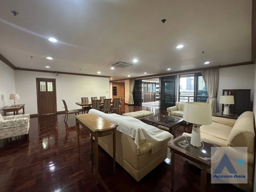  3 Bedrooms  Condominium For Rent & Sale in Sukhumvit, Bangkok  near BTS Phrom Phong (AA37481)