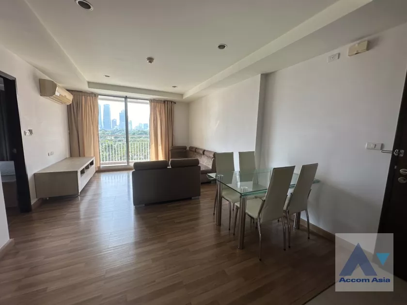  2 Bedrooms  Apartment For Rent in Sukhumvit, Bangkok  near BTS Phrom Phong (AA37484)