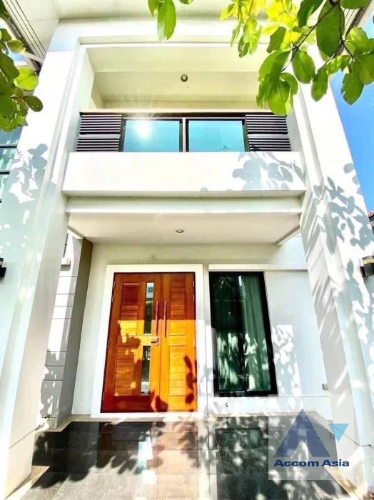  1  4 br House For Sale in  ,Nonthaburi  at Grand Bangkok Boulevar Ratchapruek – Rattanathibet AA37565