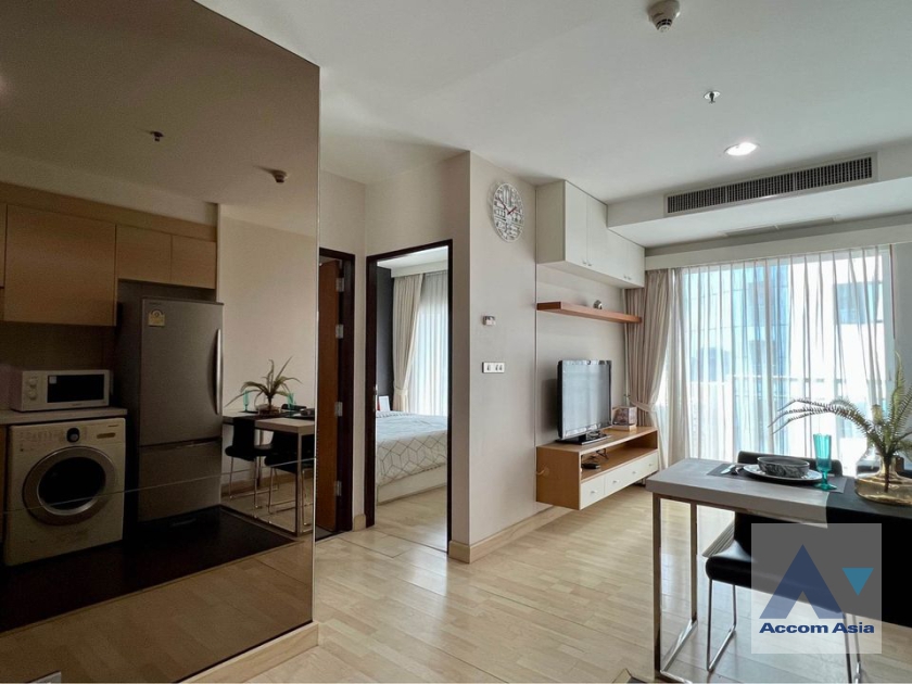  1 Bedroom  Condominium For Rent & Sale in Sukhumvit, Bangkok  near BTS Thong Lo (AA37689)