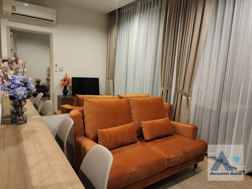  1 Bedroom  Condominium For Rent in Sukhumvit, Bangkok  near BTS Punnawithi (AA37772)