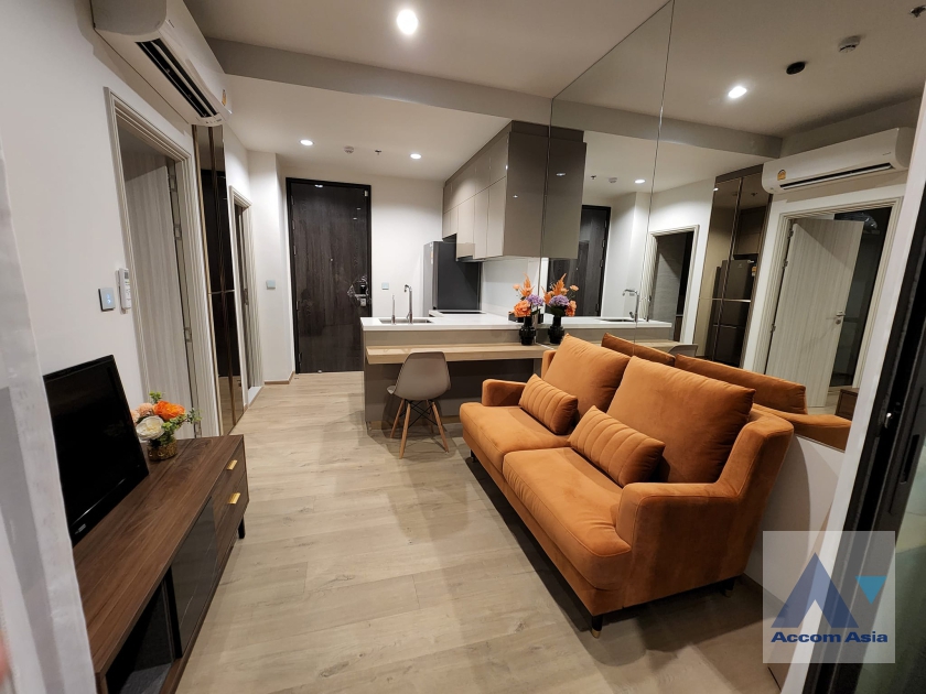  1 Bedroom  Condominium For Rent in Sukhumvit, Bangkok  near BTS Punnawithi (AA37772)