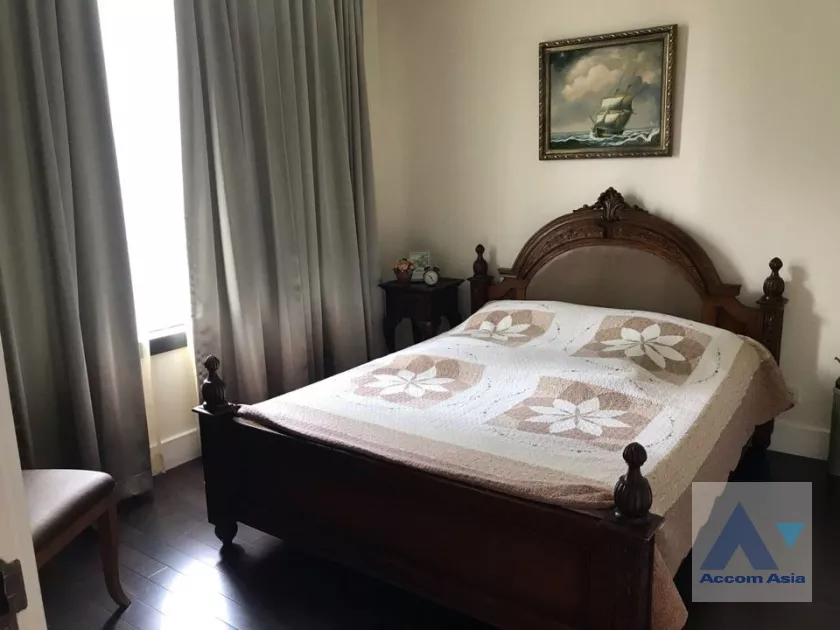  2 Bedrooms  Condominium For Rent in Sukhumvit, Bangkok  near BTS Phrom Phong (AA37940)