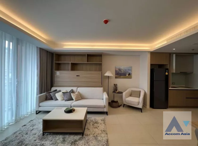  2 Bedrooms  Condominium For Rent in Sukhumvit, Bangkok  near BTS Phrom Phong (AA37976)