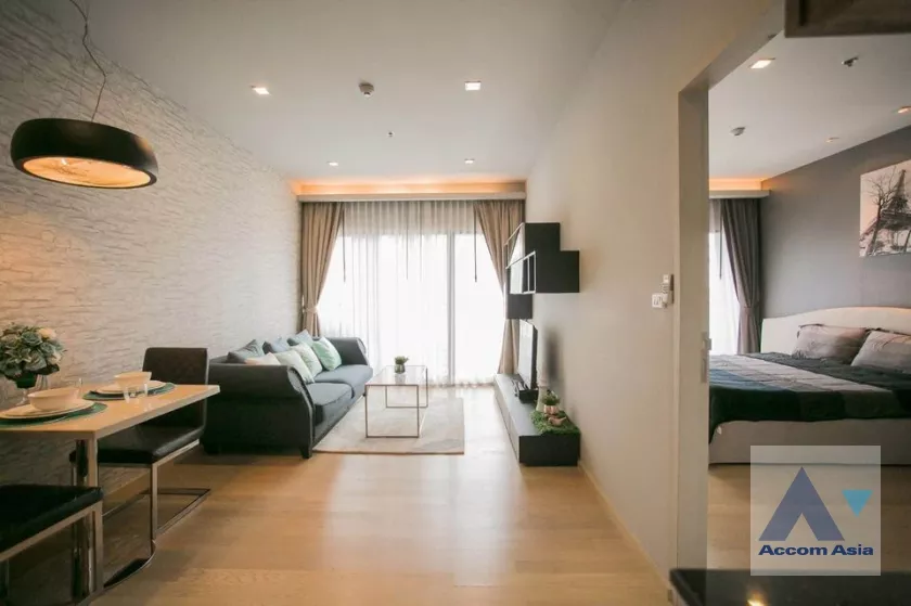  1 Bedroom  Condominium For Rent in Sukhumvit, Bangkok  near BTS Phrom Phong (AA37978)