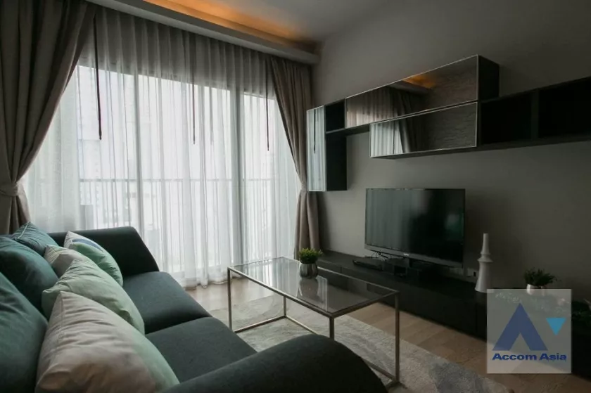  1 Bedroom  Condominium For Rent in Sukhumvit, Bangkok  near BTS Phrom Phong (AA37978)