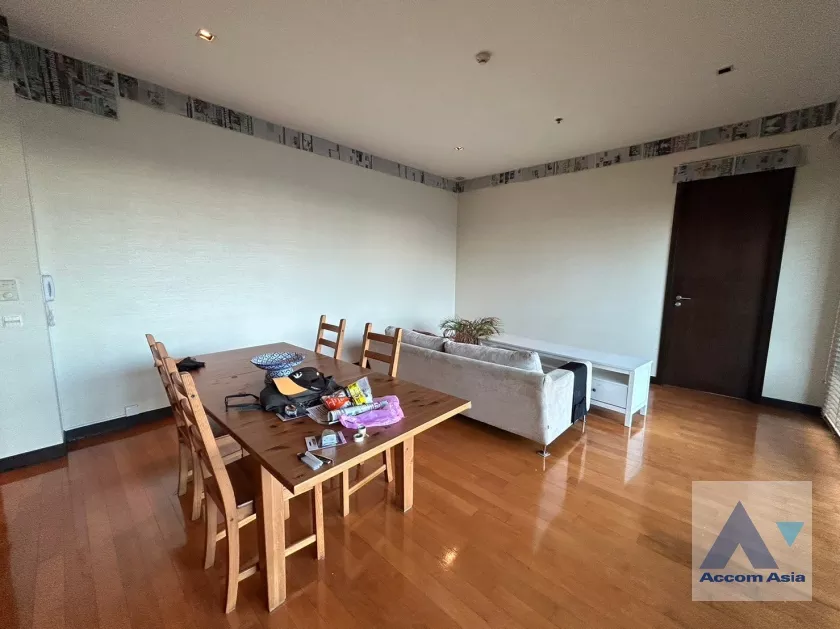  2 Bedrooms  Condominium For Rent in Sathorn, Bangkok  near BRT Thanon Chan (AA38031)