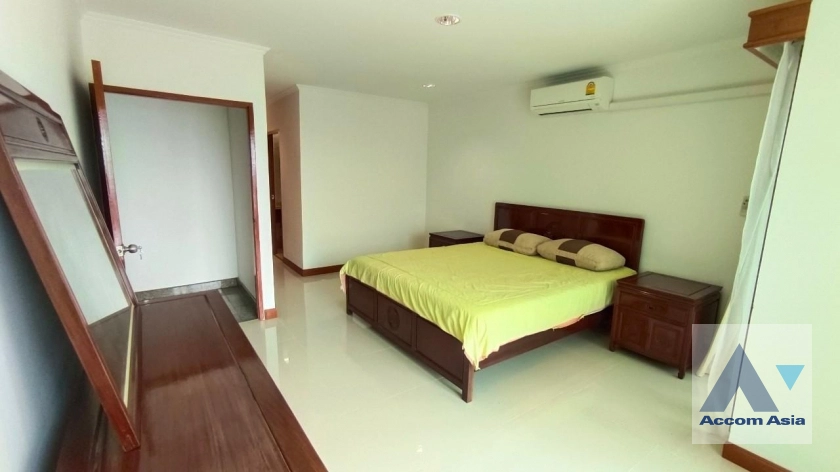 22  3 br Condominium For Rent in Sathorn ,Bangkok BTS Sala Daeng - MRT Lumphini at Sathorn Gardens AA38141