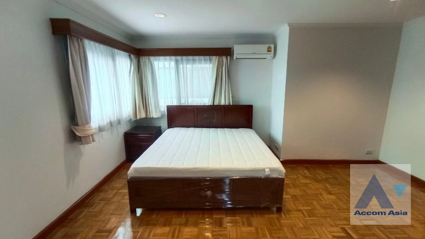 26  3 br Condominium For Rent in Sathorn ,Bangkok BTS Sala Daeng - MRT Lumphini at Sathorn Gardens AA38141