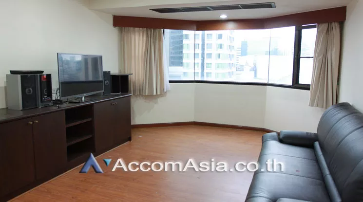  2 Bedrooms  Condominium For Rent in Sukhumvit, Bangkok  near BTS Phrom Phong (25242)