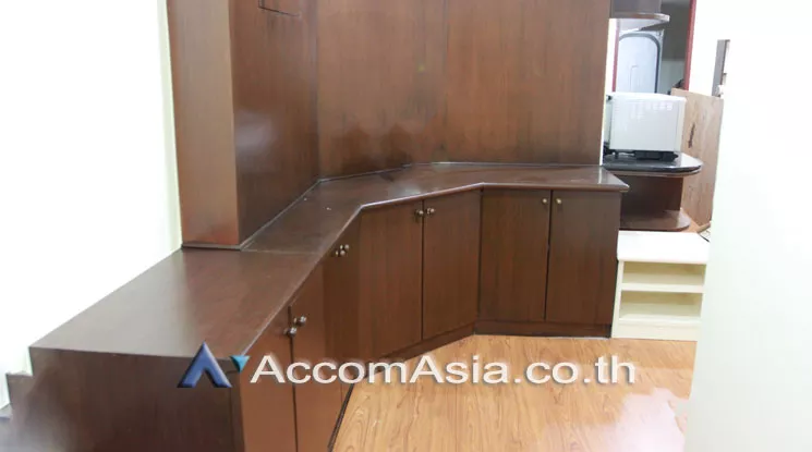  2 Bedrooms  Condominium For Rent in Sukhumvit, Bangkok  near BTS Phrom Phong (25242)