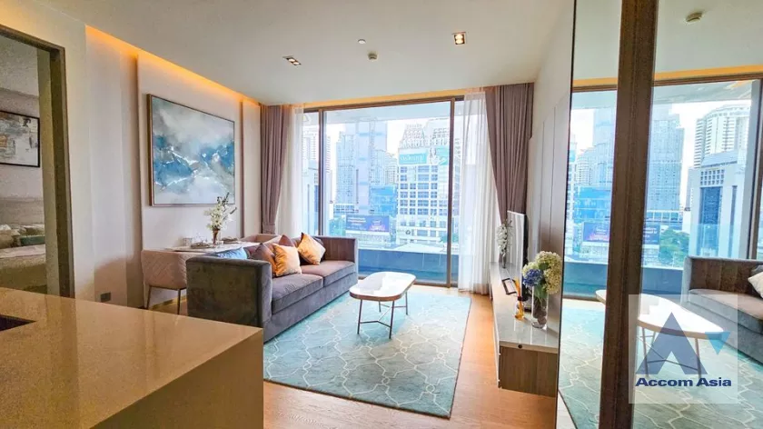  1 Bedroom  Condominium For Rent in Silom, Bangkok  near MRT Lumphini (AA38233)