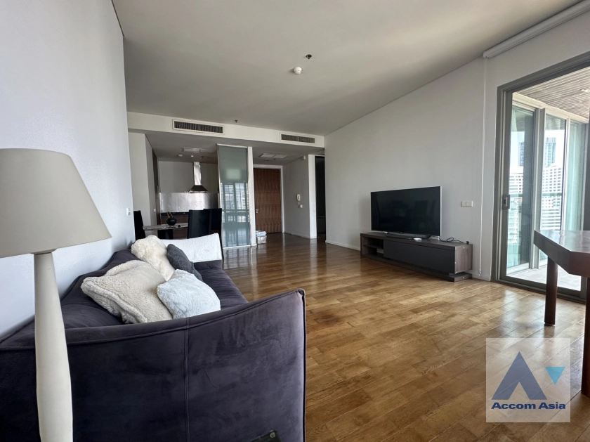  1 Bedroom  Condominium For Rent in Sukhumvit, Bangkok  near BTS Asok - MRT Sukhumvit (AA38387)