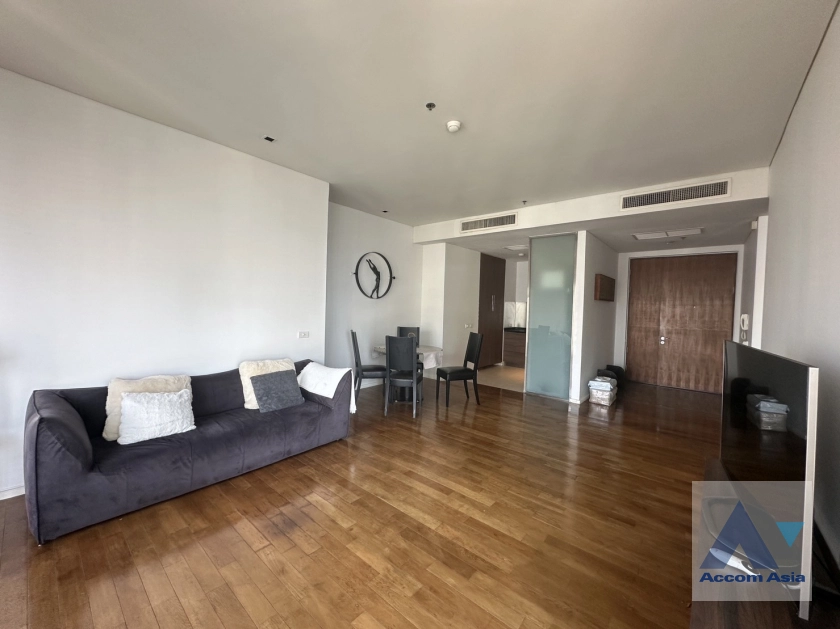  1 Bedroom  Condominium For Rent in Sukhumvit, Bangkok  near BTS Asok - MRT Sukhumvit (AA38387)