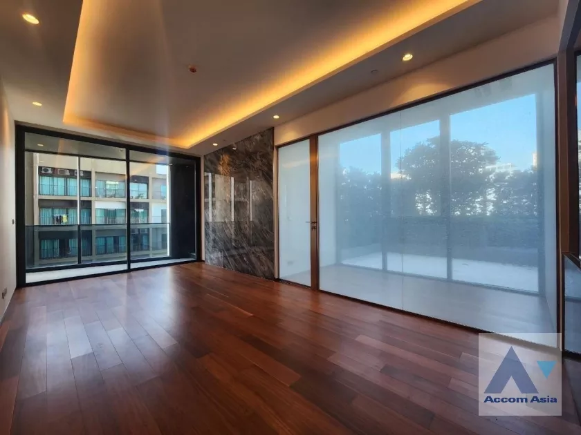 Huge Terrace |  2 Bedrooms  Condominium For Sale in Sukhumvit, Bangkok  near BTS Phrom Phong (AA38448)