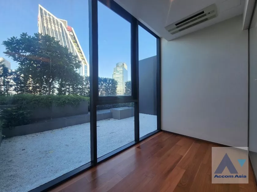 Huge Terrace |  2 Bedrooms  Condominium For Sale in Sukhumvit, Bangkok  near BTS Phrom Phong (AA38448)