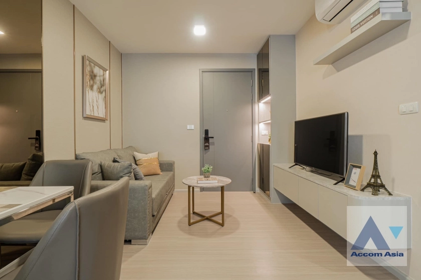  1 Bedroom  Condominium For Rent in Sukhumvit, Bangkok  near BTS Phrom Phong (AA38483)