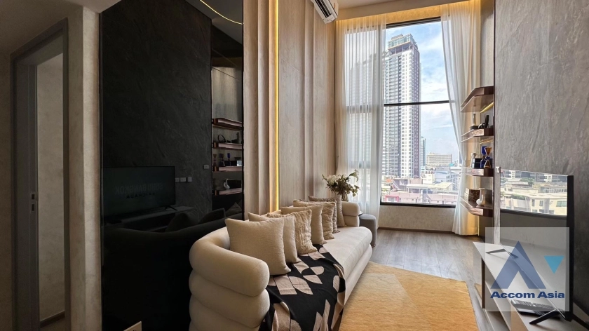 4  2 br Condominium for rent and sale in Ratchadaphisek ,Bangkok  at SOHO Bangkok Ratchada AA38514