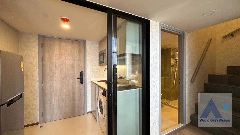 9  2 br Condominium for rent and sale in Ratchadaphisek ,Bangkok  at SOHO Bangkok Ratchada AA38514