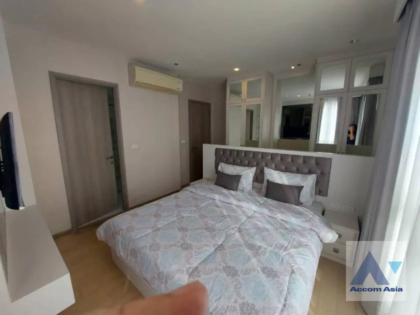  2 Bedrooms  Condominium For Rent in Sukhumvit, Bangkok  near BTS Thong Lo (AA38624)