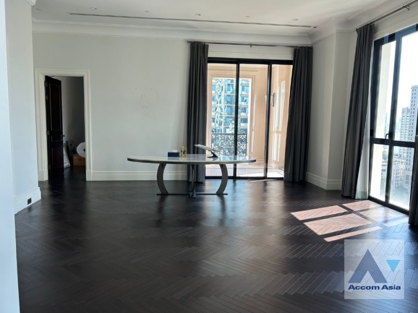 98 Wireless Condominium  2 Bedroom for Sale BTS Ploenchit in Ploenchit Bangkok