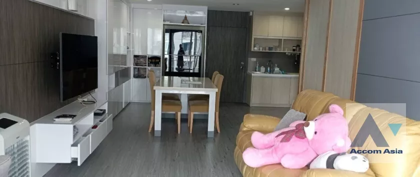  2 Bedrooms  Condominium For Sale in Sukhumvit, Bangkok  near BTS Asok - MRT Sukhumvit (AA38643)