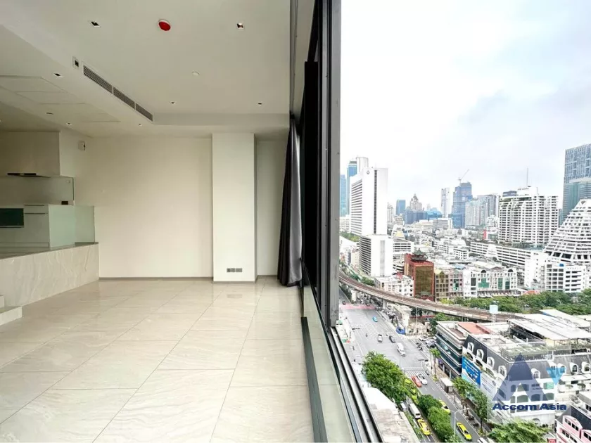  2 Bedrooms  Condominium For Sale in Silom, Bangkok  near BTS Chong Nonsi (AA38666)