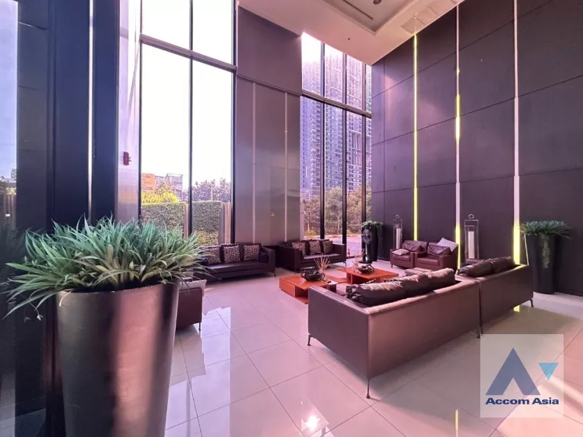  2  1 br Condominium For Sale in Ratchadaphisek ,Bangkok MRT Rama 9 at Condolette Midst Rama 9 AA38693